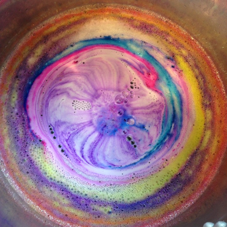 The Experimenter Bath Bomb Review