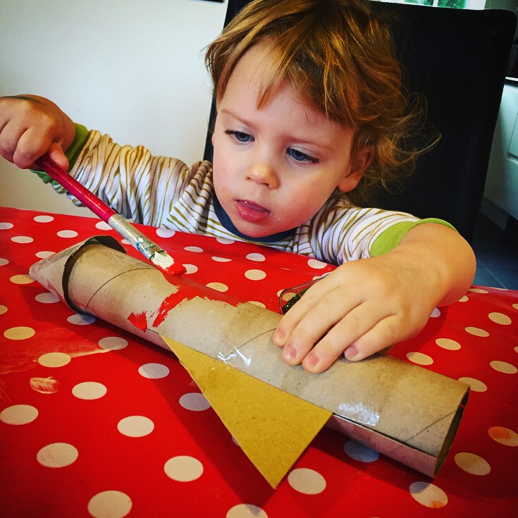 How to make a space rocket