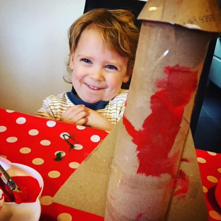 How to make a space rocket