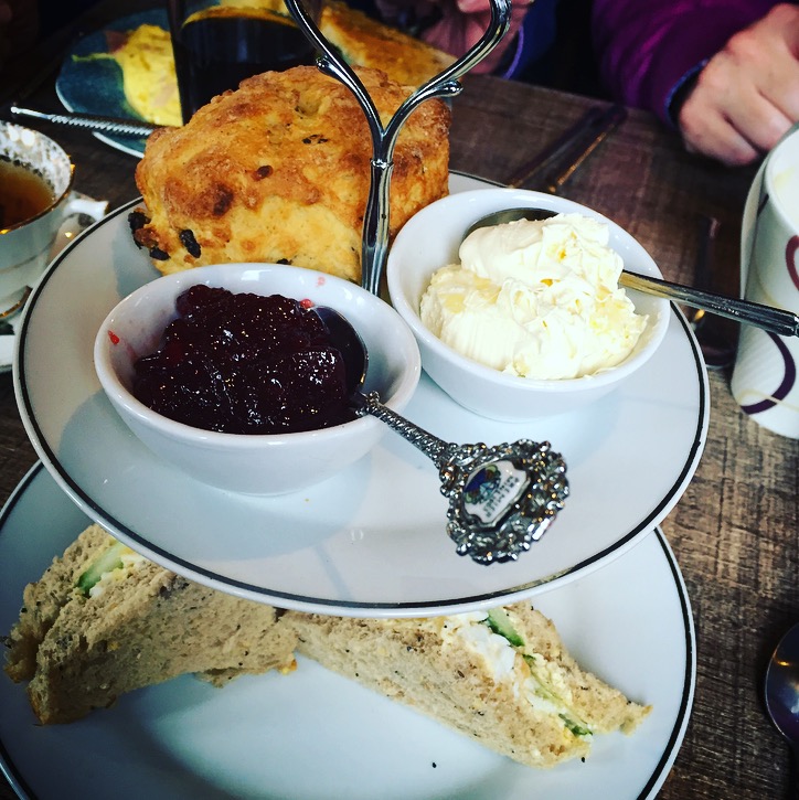 Whittington's Tea Barge