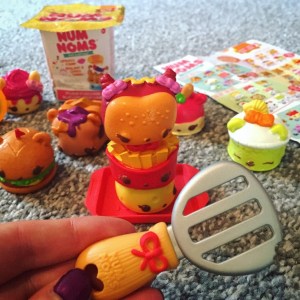 Num Noms Toy Review