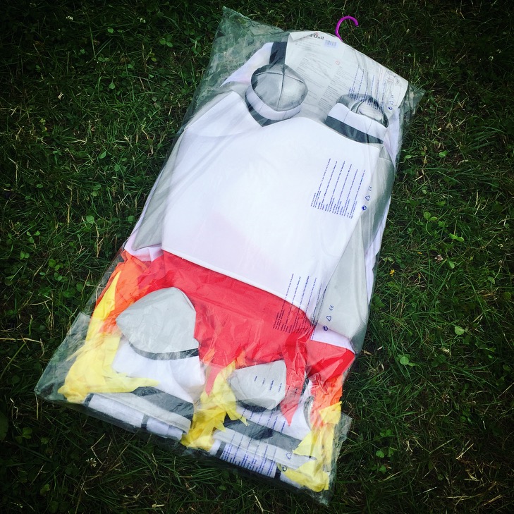 Funidelia Costume Review