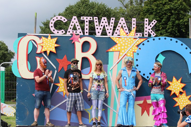 Sara Cox at Camp Bestival