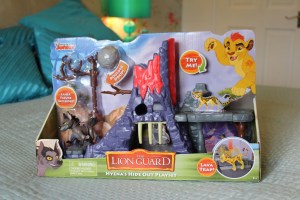 Lion Guard Hyena's Hideout Review