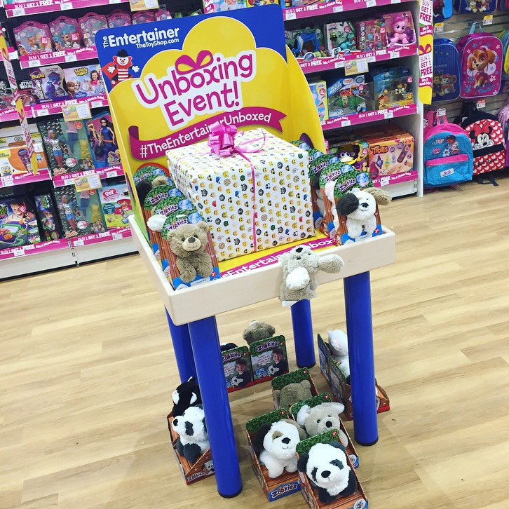 The Entertainer Unboxed Event