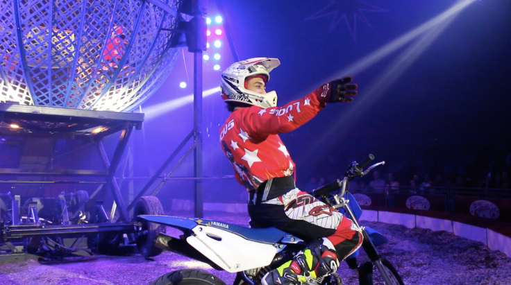 Zippo's Circus Review