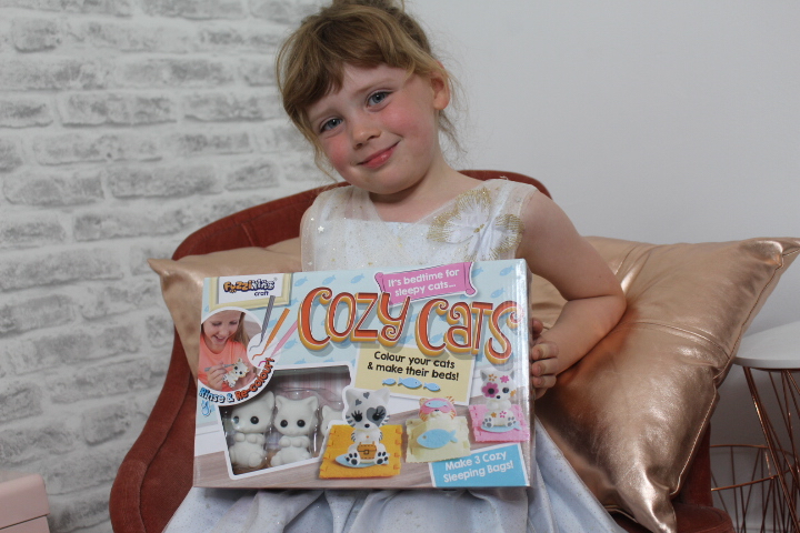 Fuzzikins Cozy Cats Review