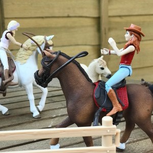 Schleich Horse Club Horses review