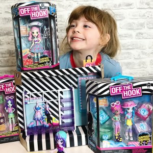 Off The Hook Fashion Dolls