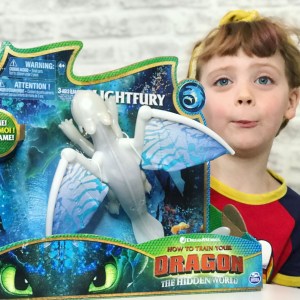 How to Train Your Dragon: The Hidden World, Spin Master Toys