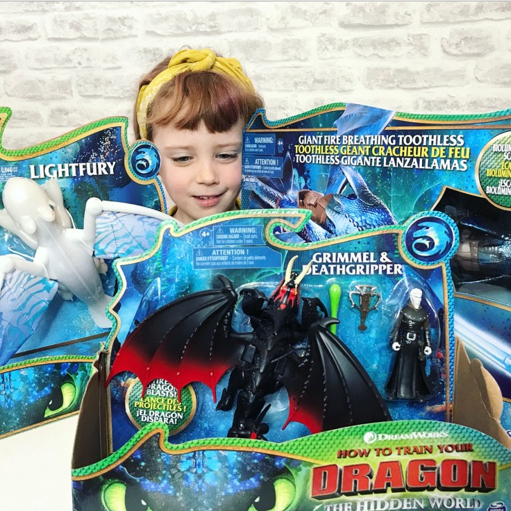 How to Train Your Dragon: The Hidden World, Spin Master Toys