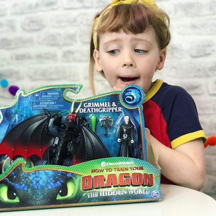 How to Train Your Dragon: The Hidden World, Spin Master Toys