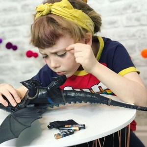 How to Train Your Dragon: The Hidden World, Spin Master Toys