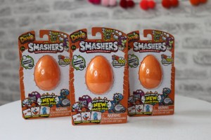 Smashers Dino Series 3 Review