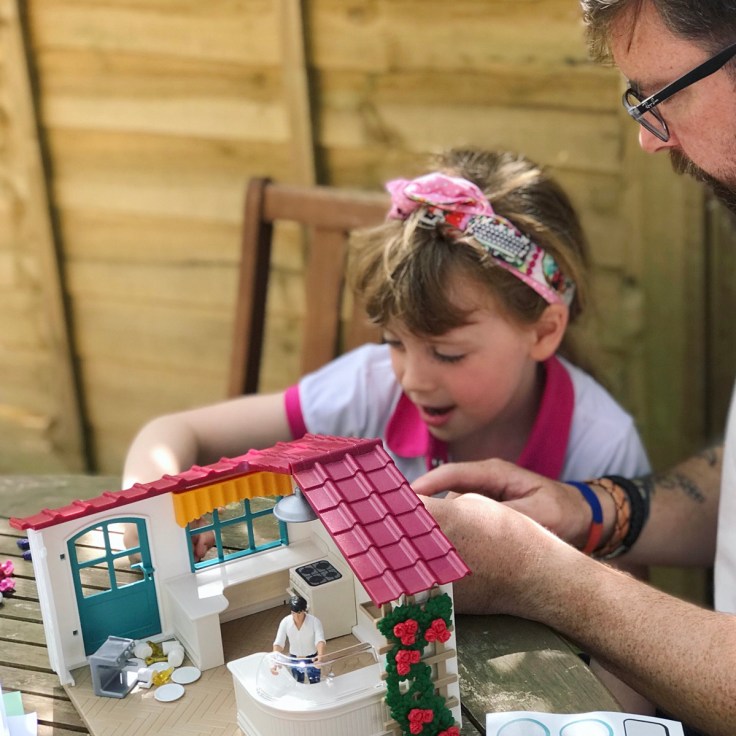 Schleich Horse Club Riders Cafe Playset Review