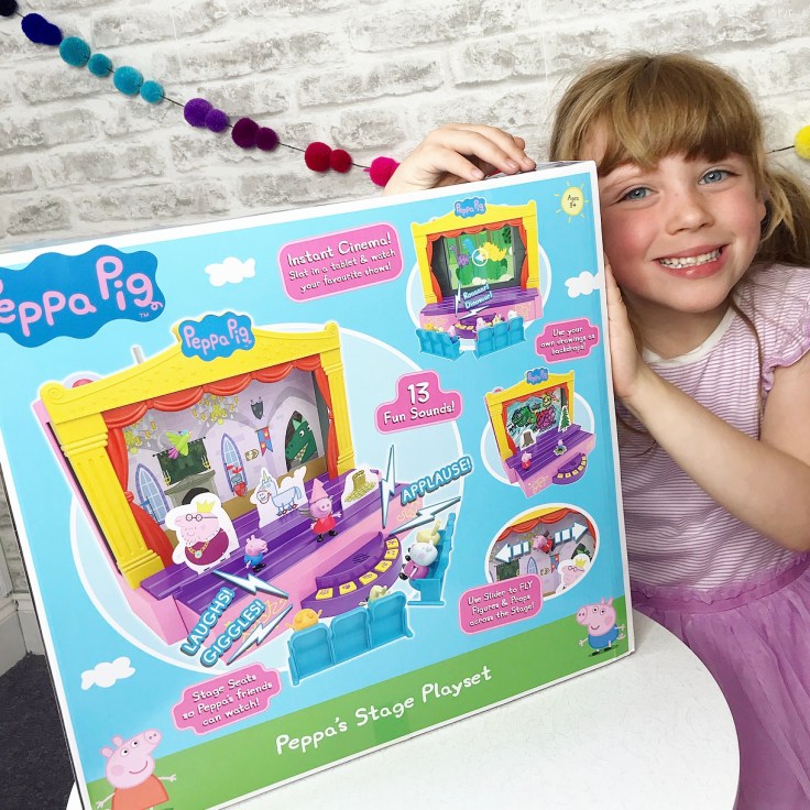 Peppa Pig’s Stage Playset Review