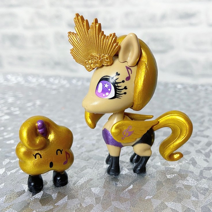 Uni-Verse Toy Review