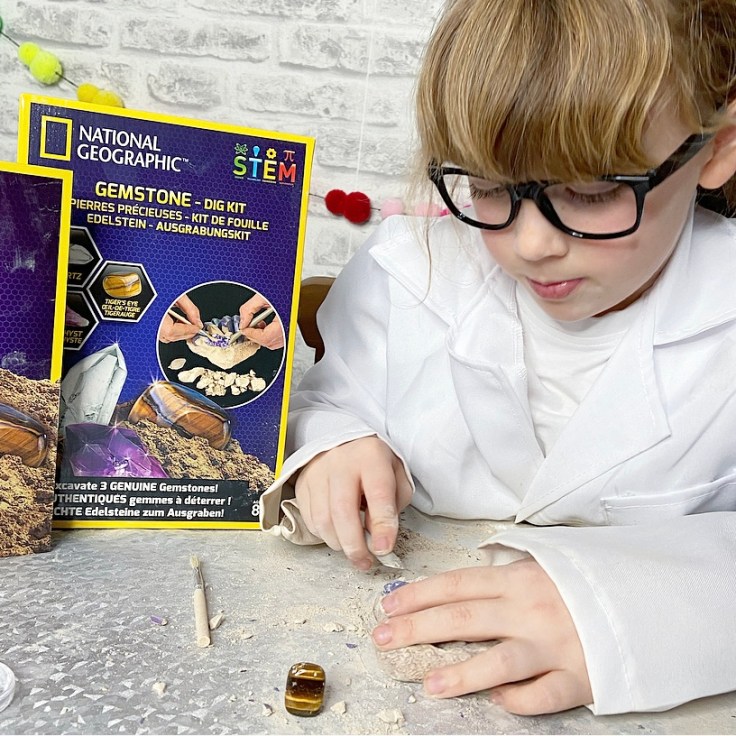 National Geographic Gemstone Dig KIt
