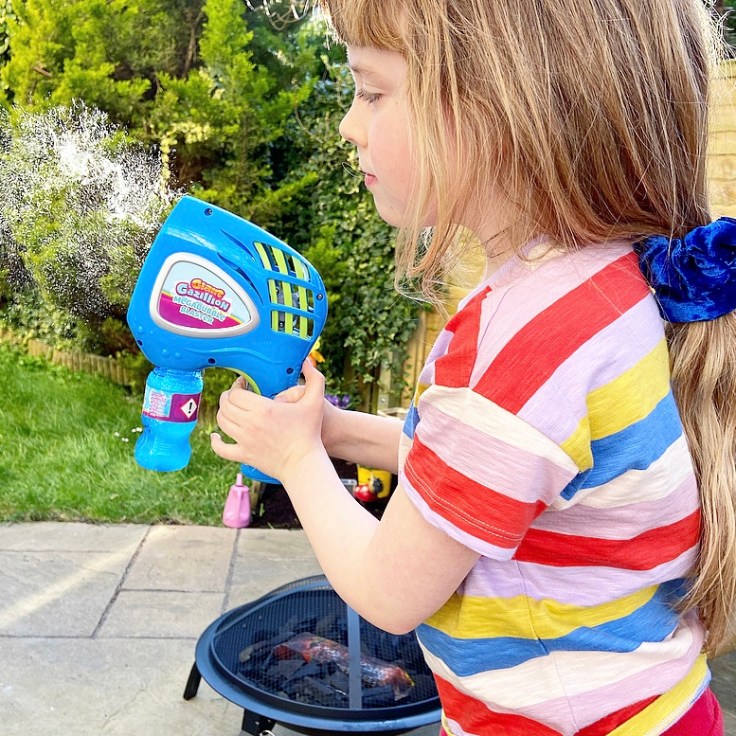 Gazillion Megabubble Blaster