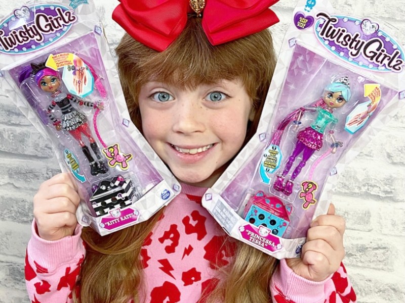 Twisty Girlz – Wearable&nbsp;toys!