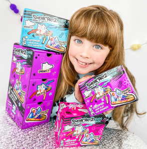 Sneak Artz Review #SneakArtz